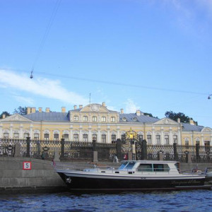 4Sheremetevskiy Dvorets 1 - S. Petersburgo.JPG