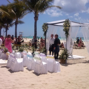 Casamento na praia do hotel