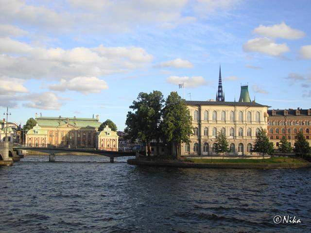 1Riddarhuset (esq)   Estocolmo