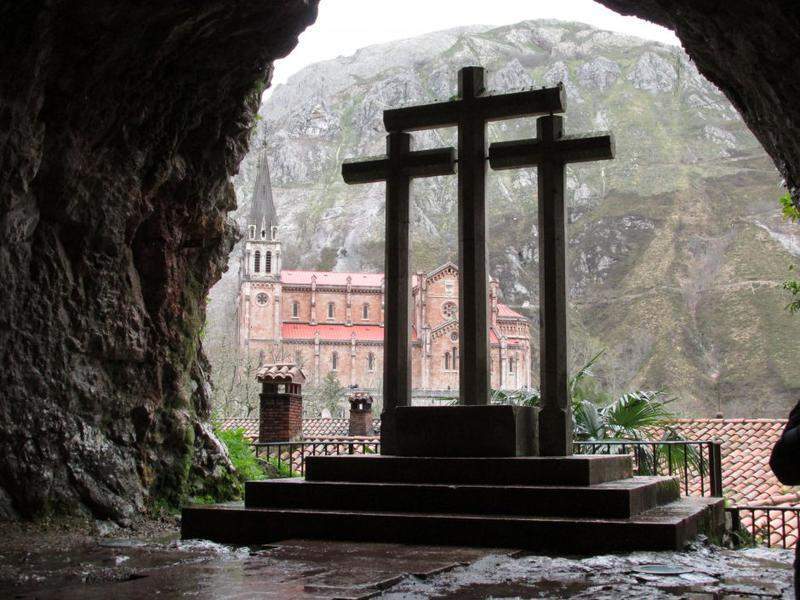 Catedral de Covadonga - Picos da Europa