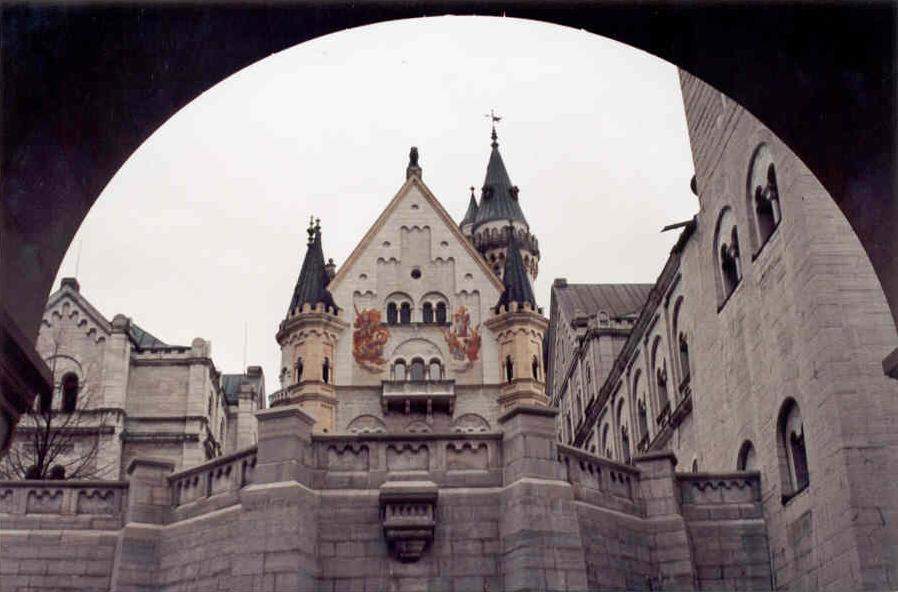 1_neuschwanstein_3.jpg