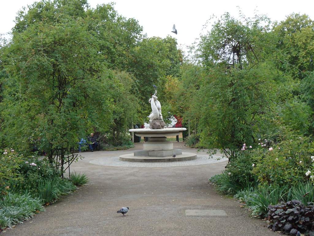 1st Day Hyde Park 2.JPG
