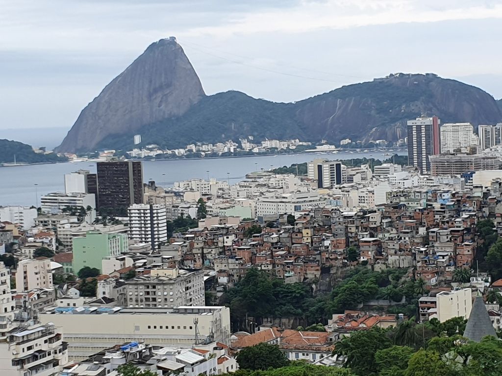190251
