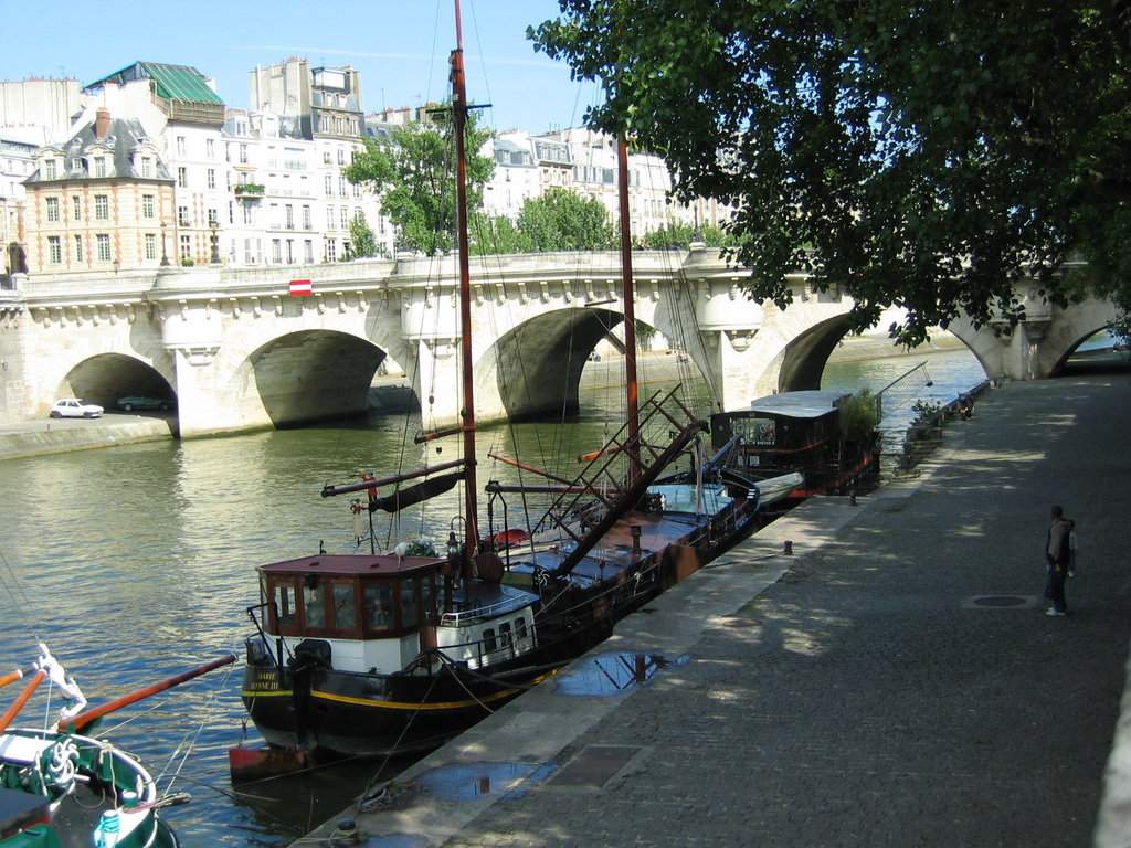 21 - Paris.jpg