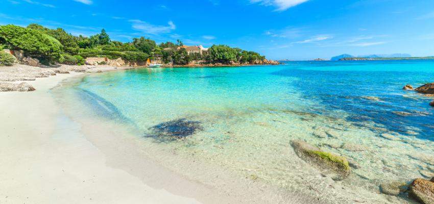 850_400_spiaggia-del-principe-in-costa-smeralda-sardinia_1503497107.jpg
