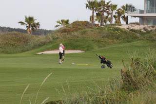 a2.bp.blogspot.com__ttoDwNH2hhs_UOxZKjRJFyI_AAAAAAAAA4s_PVg6GBPBfnM_s320_golfe_2B_25288_2529.JPG