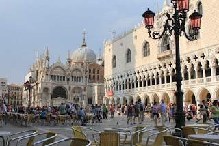 a2.bp.blogspot.com__Ui3RI4HxE_8_UPakT0r2sDI_AAAAAAAABEs_iS_vqmubyYw_s320_veneza_2B_252827_2529.JPG