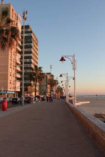 a3.bp.blogspot.com__2wFzPB9pZ_Q_UNwtWjc_STI_AAAAAAAAAdM_rbNqU3Oz5dw_s320_cadiz__2_.JPG