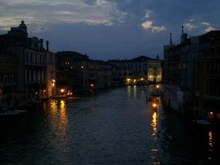 a3.bp.blogspot.com__bYLUODEbyIM_UPamefmFY9I_AAAAAAAABIQ_JotIr87nKYw_s320_veneza_2B_25285_2529.jpg