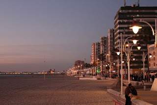 a3.bp.blogspot.com__fk17ydws7jc_UNwtcfqzaKI_AAAAAAAAAdw_gogwOoImrHM_s320_cadiz__7_.JPG