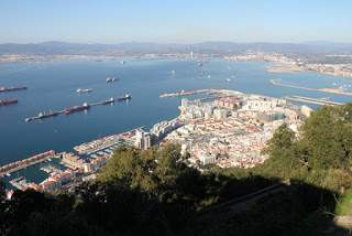 a4.bp.blogspot.com__2Wer5Ow4iJo_UNwuB2NcN1I_AAAAAAAAAe4_JFPA2FBU5pc_s320_gibraltar__5_.JPG