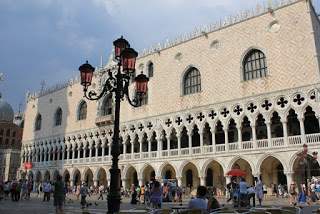 a4.bp.blogspot.com__5htzWexJyys_UPakUD4j3AI_AAAAAAAABE4_Pp7Y5AH8voM_s320_veneza_2B_252828_2529.JPG