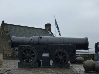 a4.bp.blogspot.com__7o5_ED5SVTY_UWaUbFG4_2I_AAAAAAAABgk_HWnTqtr_Z84_s400_edimburgo__41_.JPG