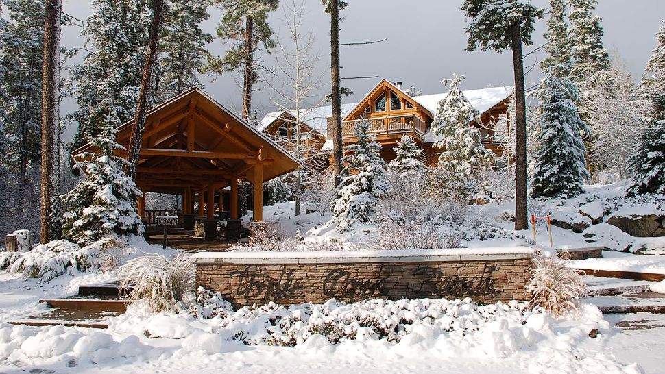 acdn.media.kiwicollection.com_media_property_PR001934_xl_001934_14_exterior_winter_wonderland.jpg