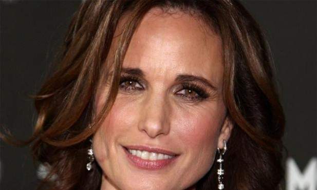 aguia_viagens.aeiou.pt_wp_content_uploads_2013_03_Andie_MacDowell_617x370.jpg