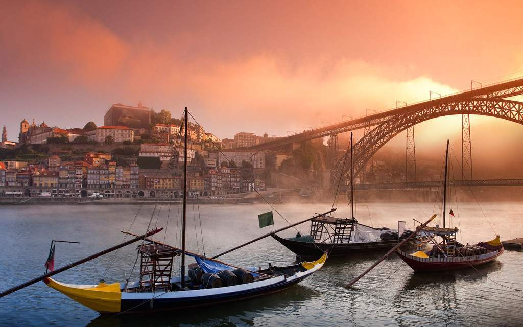 ahdpic.org_wp_content_uploads_2015_04_Porto_IPad_Background_Mac_HiRes_Wallpaper.jpg