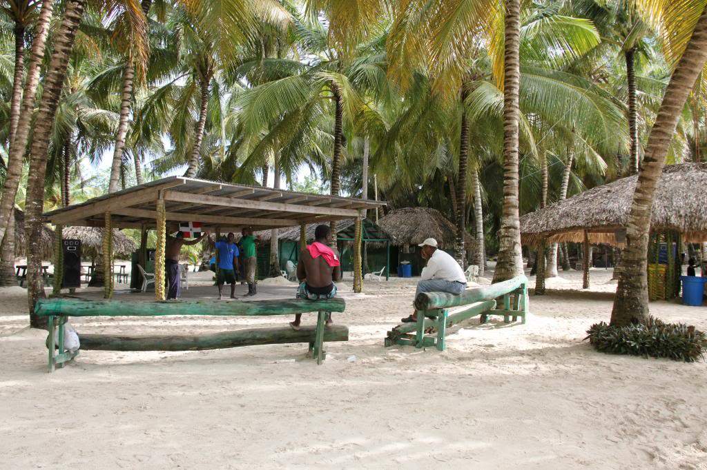 ai1000.photobucket.com_albums_af124_Apilif_Punta_20Cana_IMG_0346.jpg