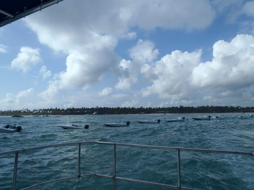 ai1000.photobucket.com_albums_af124_Apilif_Punta_20Cana_PB070347.jpg