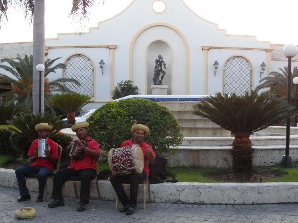 ai1000.photobucket.com_albums_af124_Apilif_Punta_20Cana_SAM_0429.jpg