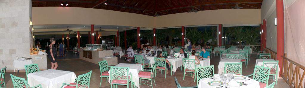 ai1006.photobucket.com_albums_af183_ajml28_Cuba_20Jun_202014_CubaR035_zps78ab4d4b.jpg