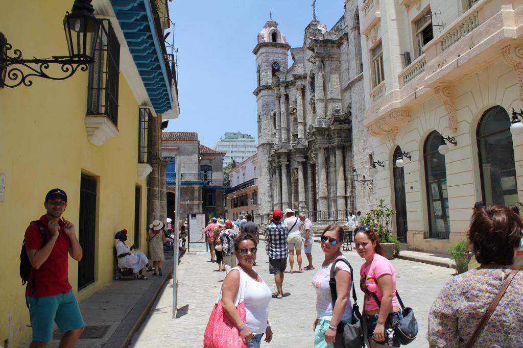 ai1006.photobucket.com_albums_af183_ajml28_Cuba_20Jun_202014_CubaR112_zpsbb043fcf.jpg