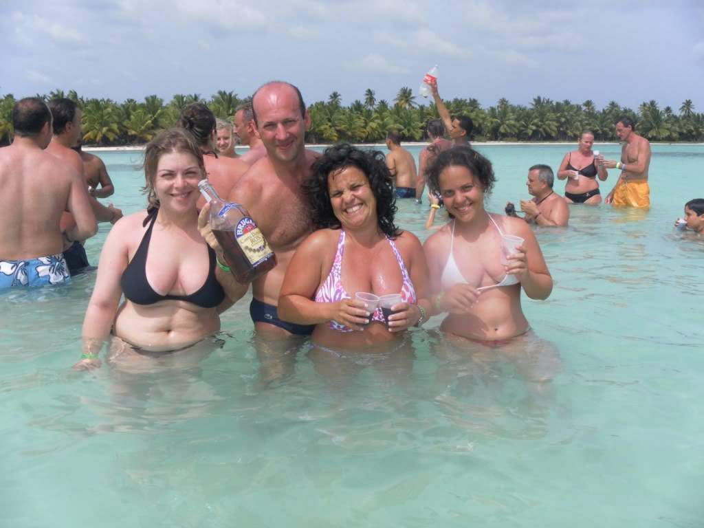 ai1006.photobucket.com_albums_af183_ajml28_R_20Dominicana_20Ju697a98168c86d5c8692576ed15019695.jpg