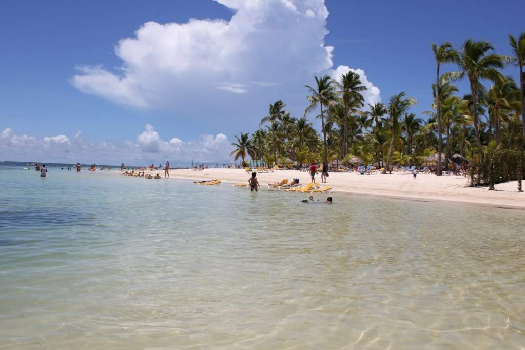ai1006.photobucket.com_albums_af183_ajml28_R_20Dominicana_20Jub35877f2380076b95ae954bbaa9e4a4f.jpg
