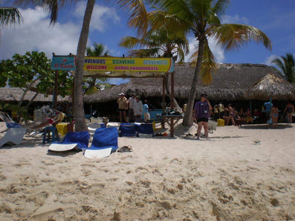 ai1011.photobucket.com_albums_af240_madeirense111_P9200694_zps2644a38d.jpg
