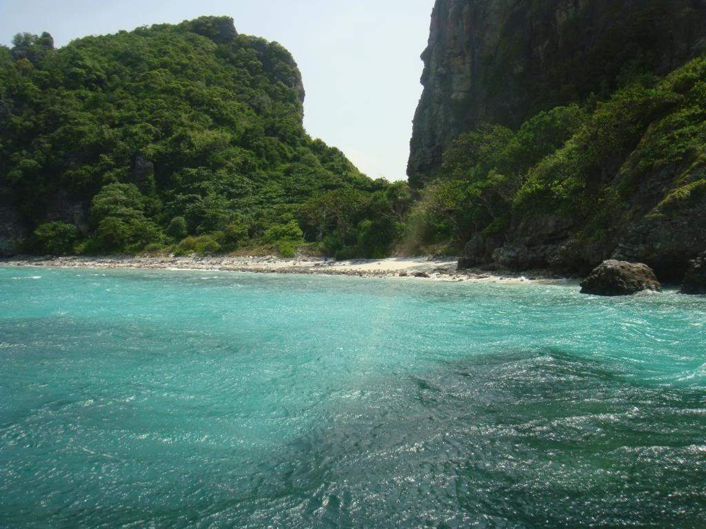 ai1012.photobucket.com_albums_af243_emar37_1235.jpg