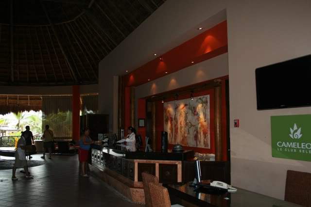 ai1035.photobucket.com_albums_a433_dasNeves_ChicenItza022.jpg