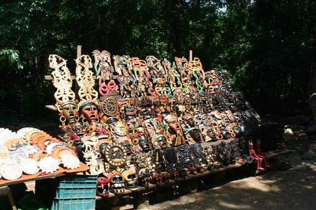 ai1035.photobucket.com_albums_a433_dasNeves_ChicenItza043.jpg