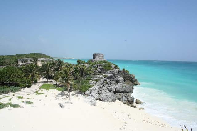 ai1035.photobucket.com_albums_a433_dasNeves_Tulum129.jpg