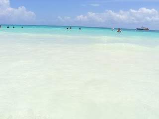 ai1042.photobucket.com_albums_b425_klaudete7_DSC03057.jpg