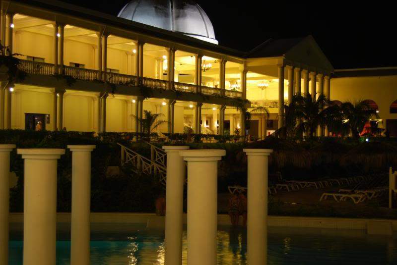 ai105.photobucket.com_albums_m219_bnuno40_Jamaica_202009_24.jpg