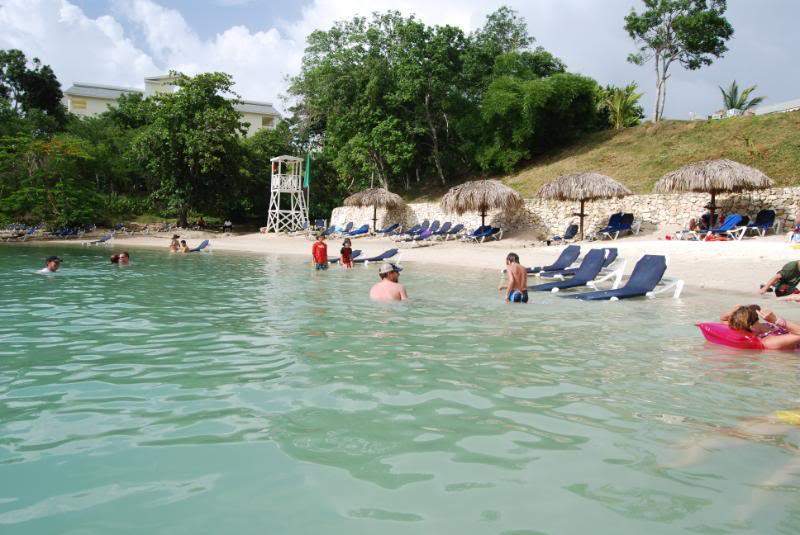 ai105.photobucket.com_albums_m219_bnuno40_Jamaica_202009_38.jpg