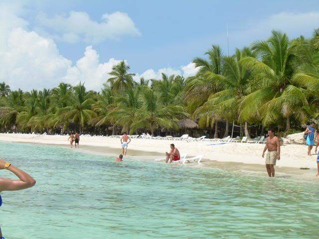 ai105.photobucket.com_albums_m219_bnuno40_Saona_DSCN3765.jpg