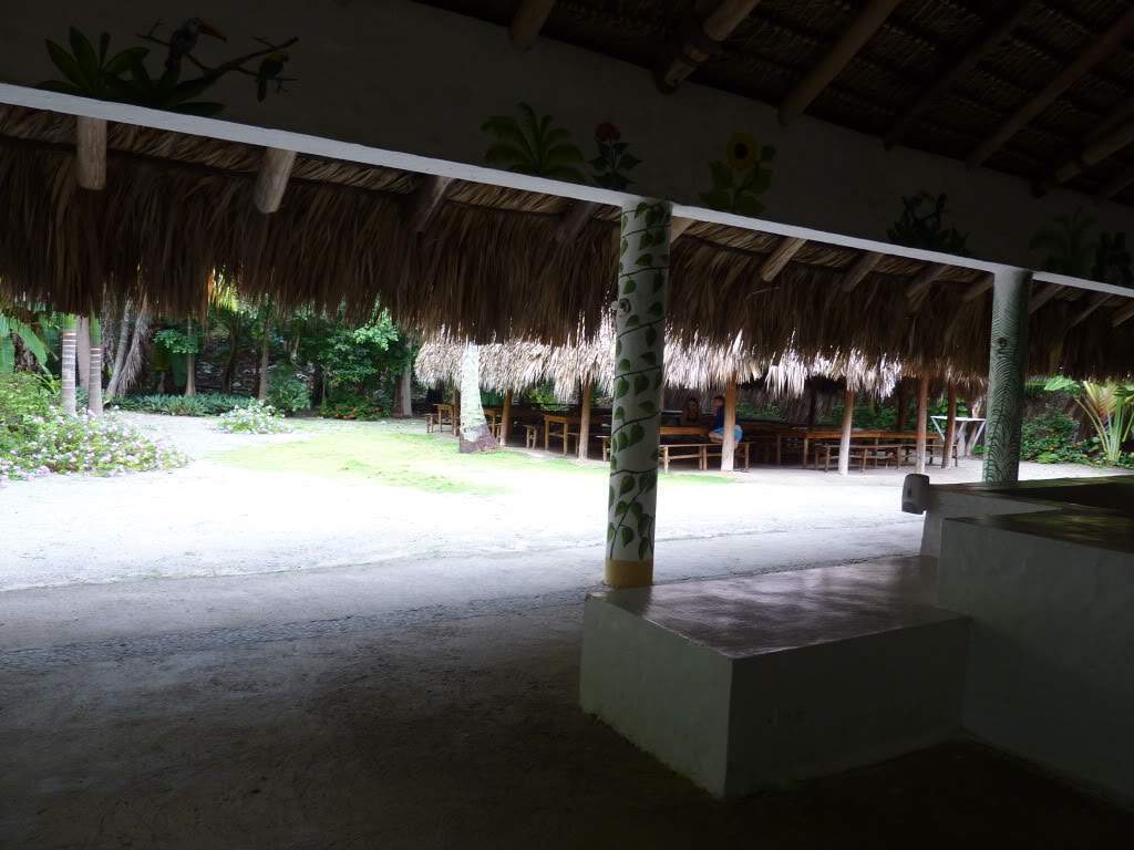 ai1051.photobucket.com_albums_s425_acristina1_Samana_202012_20Report_83PraiaCLstiorefeio.jpg
