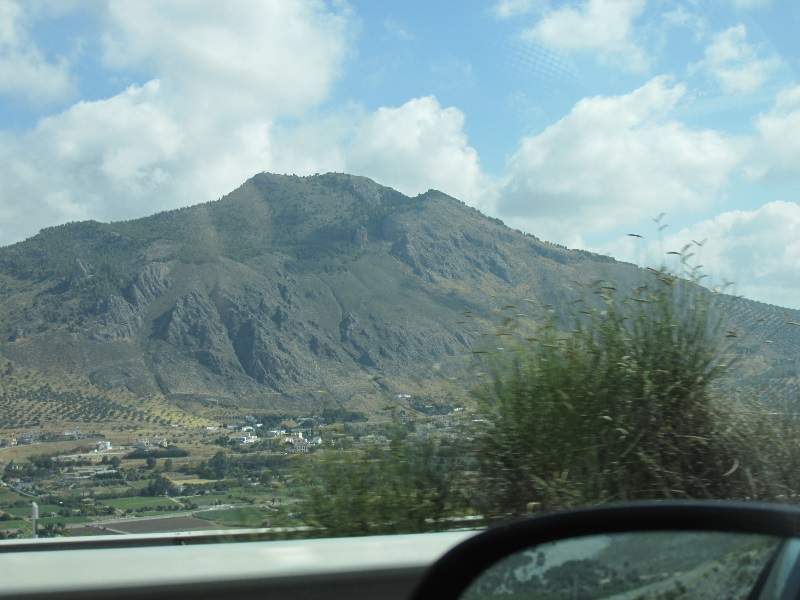 ai1056.photobucket.com_albums_t367_varycela_ferias_2014_d2_IMG_0297_zps65b52a4b.jpg