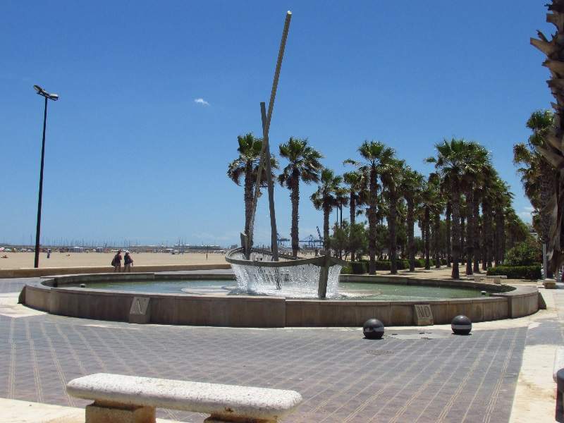 ai1056.photobucket.com_albums_t367_varycela_ferias_2014_d6_IMG_1153_zpsea7c748f.jpg