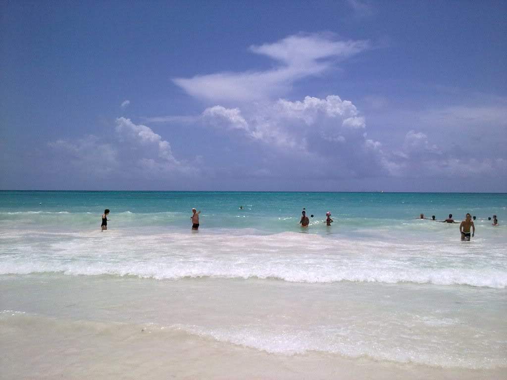 ai1060.photobucket.com_albums_t443_GrandeCruz_20072012383.jpg