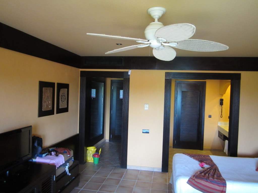 ai1060.photobucket.com_albums_t443_GrandeCruz_IMG_0102.jpg
