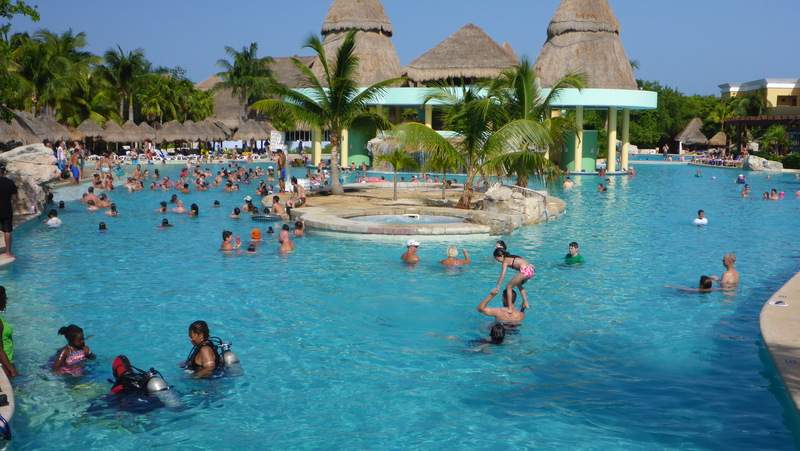 ai107.photobucket.com_albums_m301_pedrotdi150_Mexico_P1120273_zpsmb1jag64.jpg