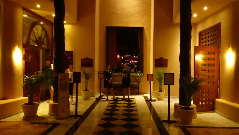 ai107.photobucket.com_albums_m301_pedrotdi150_Mexico_P1120325_zpsnmb3umhs.jpg