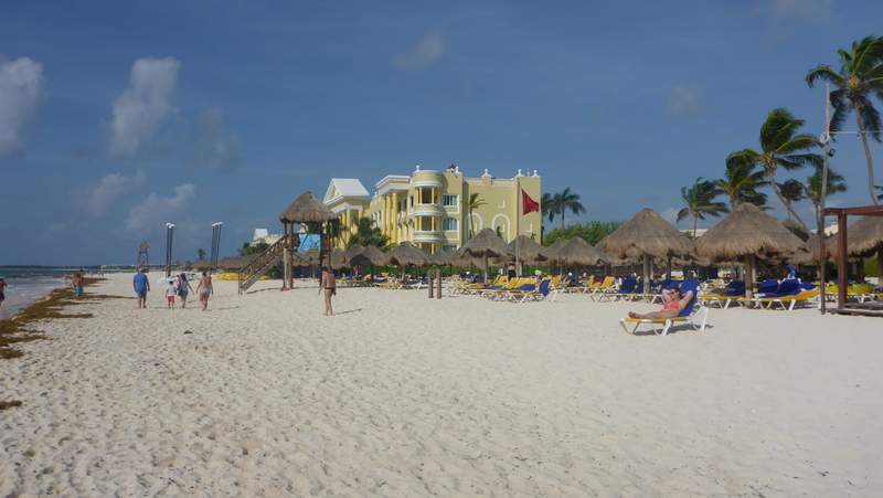 ai107.photobucket.com_albums_m301_pedrotdi150_Mexico_P1120343_zpsirbgtbof.jpg