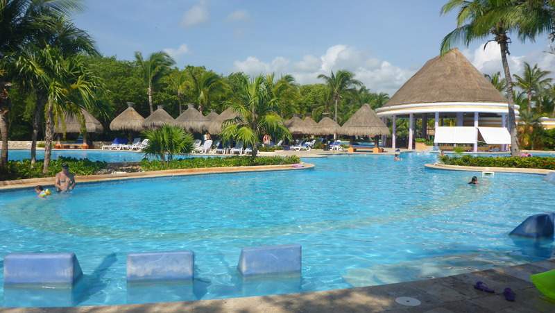 ai107.photobucket.com_albums_m301_pedrotdi150_Mexico_P1120357_zpsdmv0ejqz.jpg