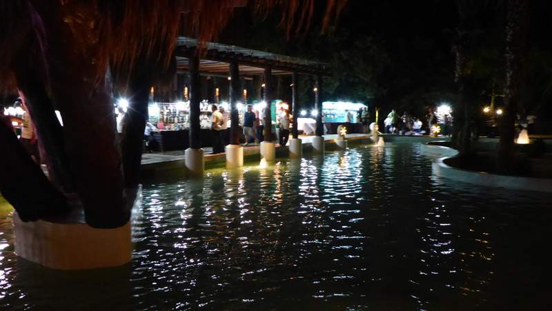 ai107.photobucket.com_albums_m301_pedrotdi150_Mexico_P1120538_zpsom509f4t.jpg