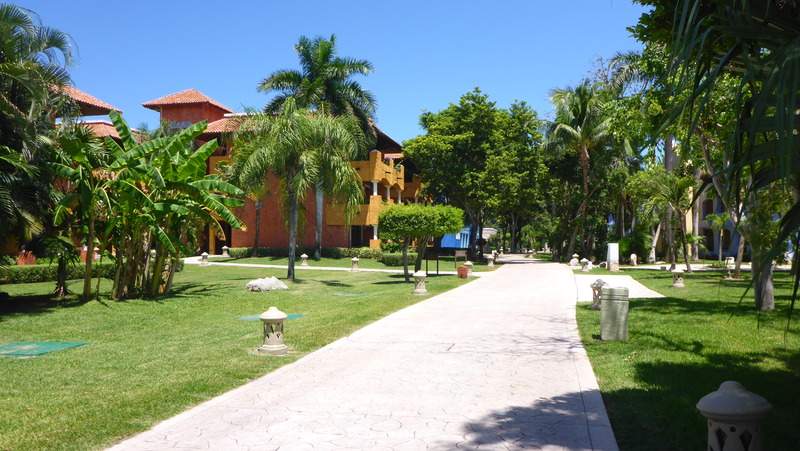 ai107.photobucket.com_albums_m301_pedrotdi150_Mexico_P1120688_zpsz69ienhu.jpg