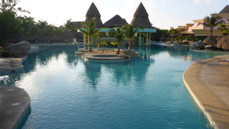 ai107.photobucket.com_albums_m301_pedrotdi150_Mexico_P1130199_zps3ezivop5.jpg