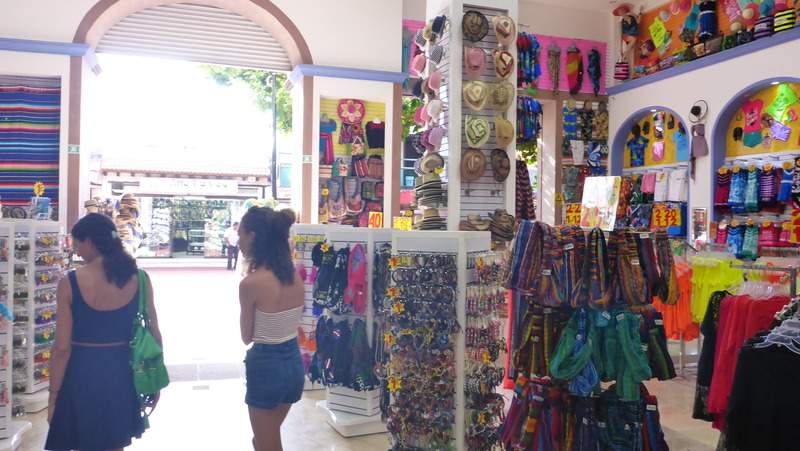 ai107.photobucket.com_albums_m301_pedrotdi150_Mexico_P1130289_zpssyvxsyyq.jpg