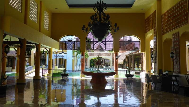 ai107.photobucket.com_albums_m301_pedrotdi150_Mexico_P1130658_zpsixej1zy8.jpg